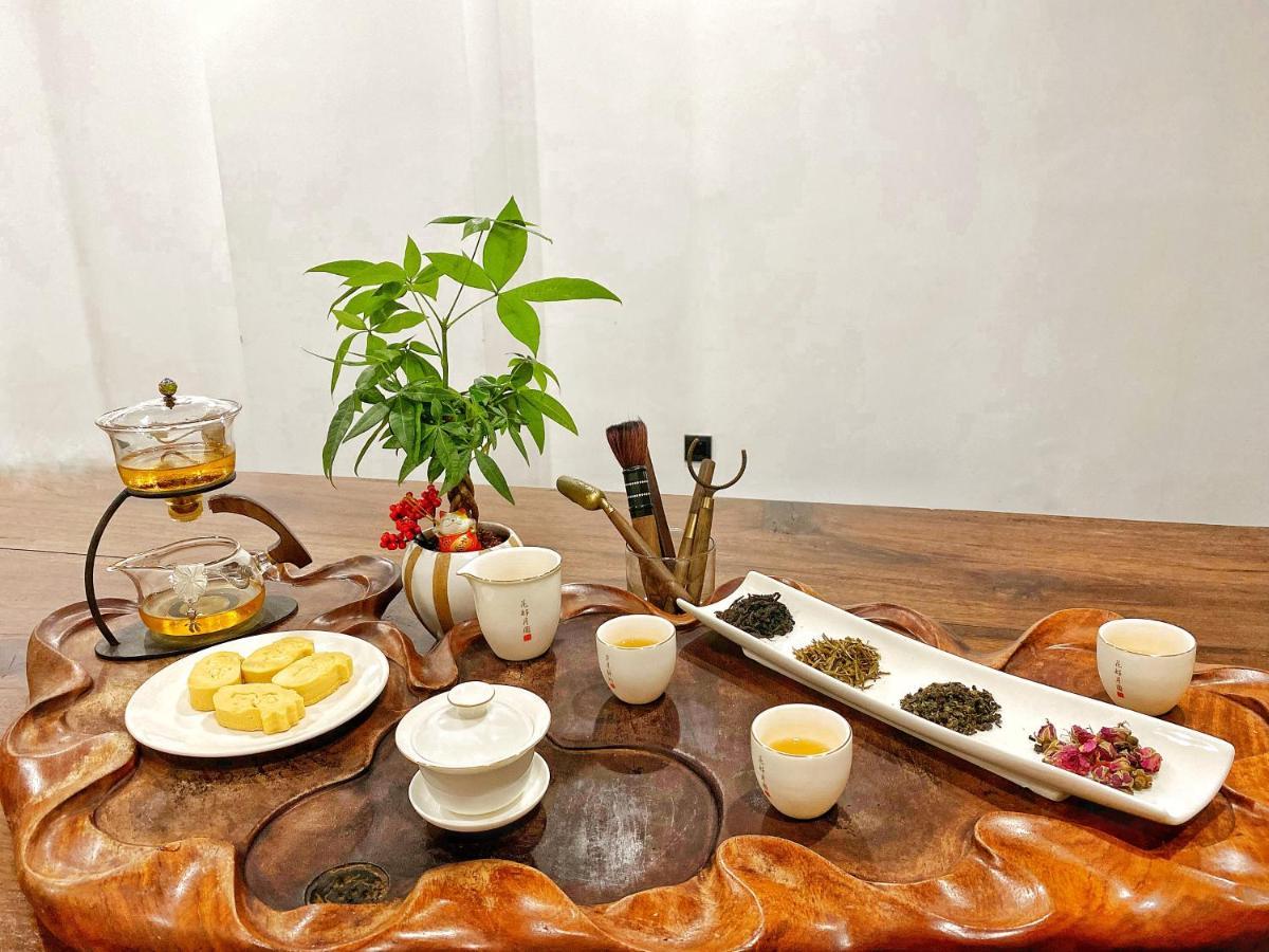 Yunfan Hotel Пномпень Экстерьер фото