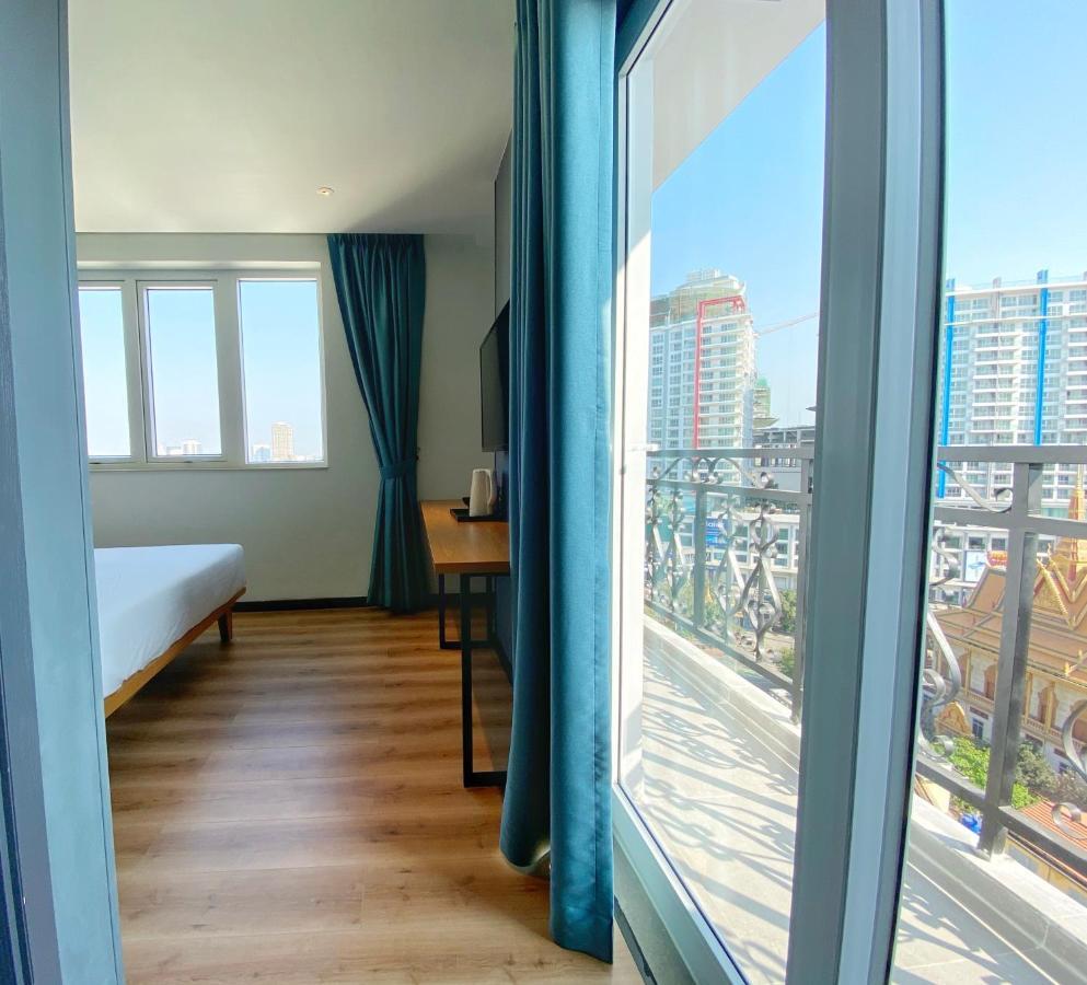 Yunfan Hotel Пномпень Экстерьер фото